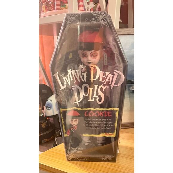 Mezco - Living Dead Dolls Cookie - Spencer Gifts Exclusive Factory Sealed - Picture 1 of 9